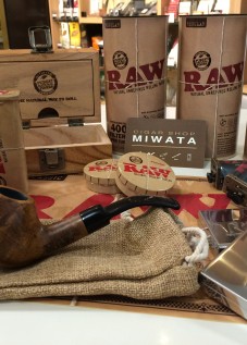 RAW NATURAL UNREFINED ROLLING PAPERS