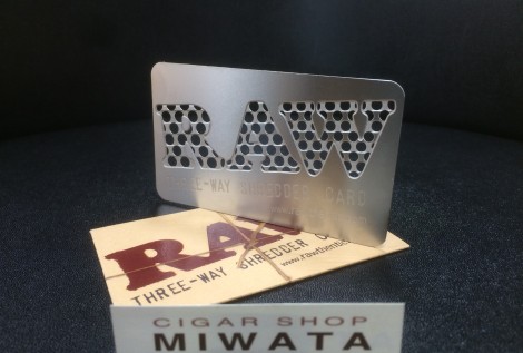 RAW THREE-WAY SHREDDER CARD