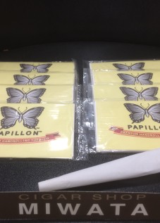 PAPILLON SHAG SUGAR PAPER