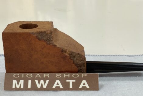 原木パイプ ビリヤード