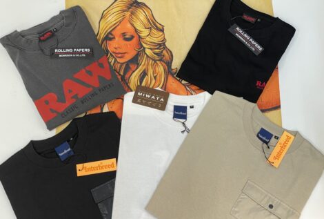 RAW ロゴＴシャツ