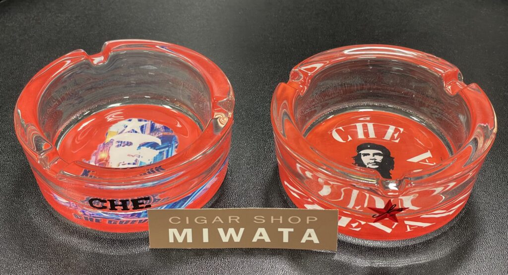 CHE GUEVARA GLASS ASHTRAY